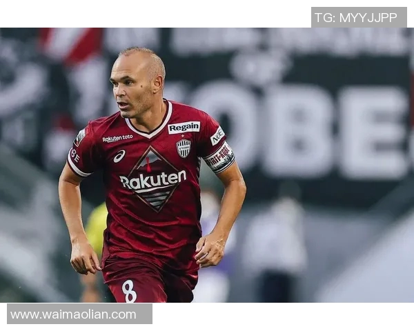 全球足球界最奢华的明星球员背后的财富与成就揭秘 全球足球界最奢华的明星球员背后的财富与成就揭秘